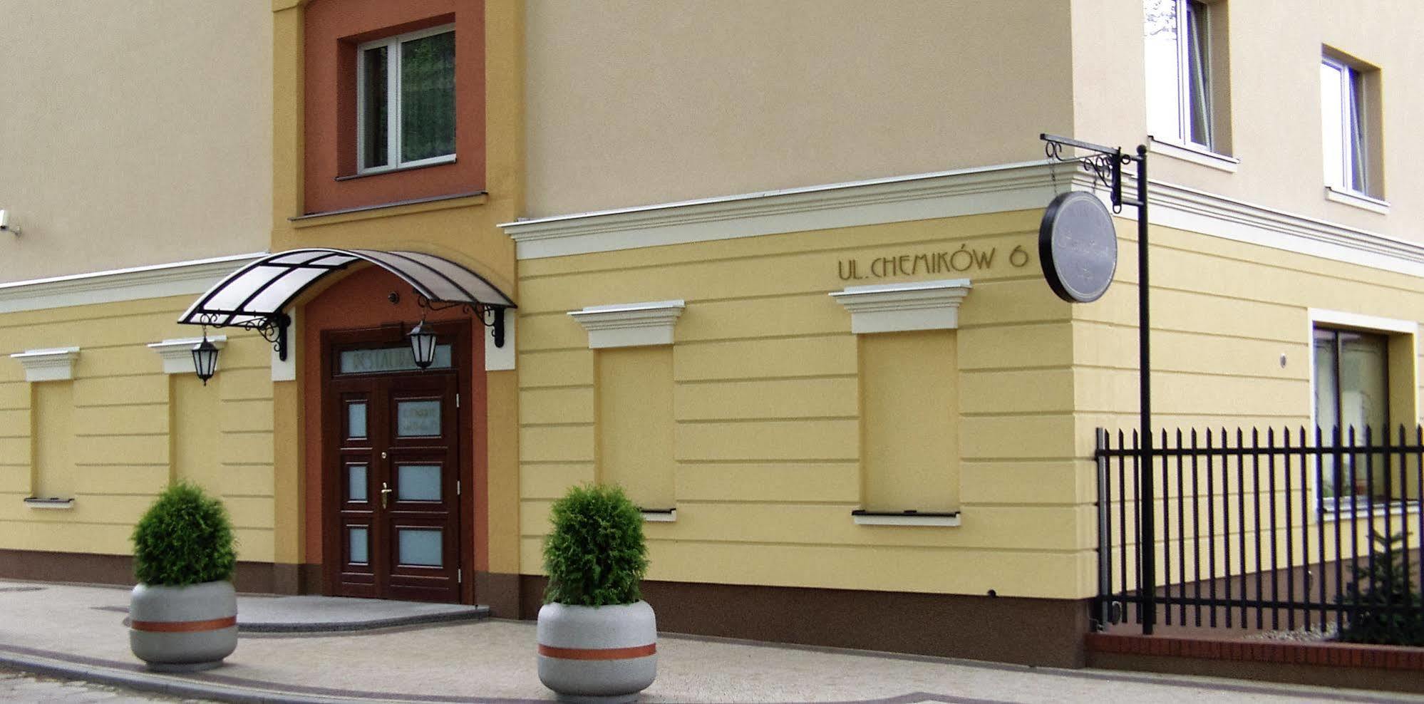 Hotel San Remo Zgierz Extérieur photo