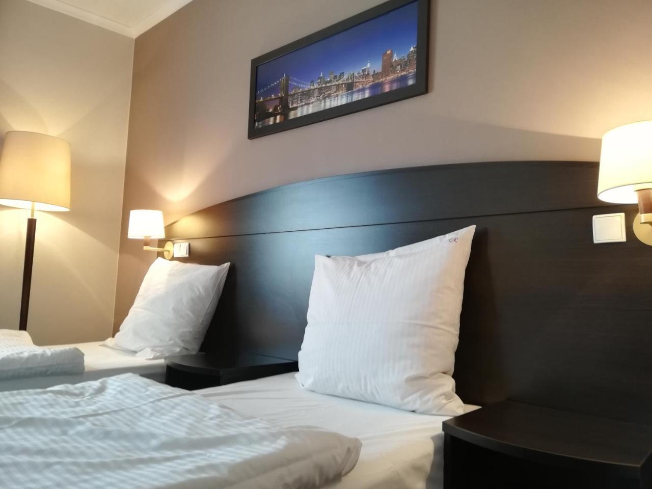 Hotel San Remo Zgierz Extérieur photo